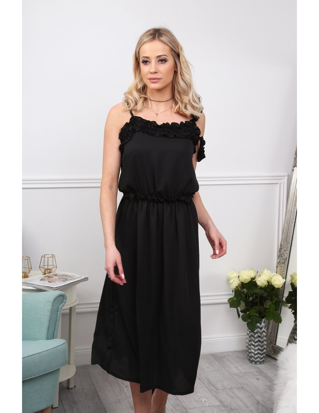 Schwarzes Trägerkleid für jeden Tag MP60354 – Online-Shop – Boutique